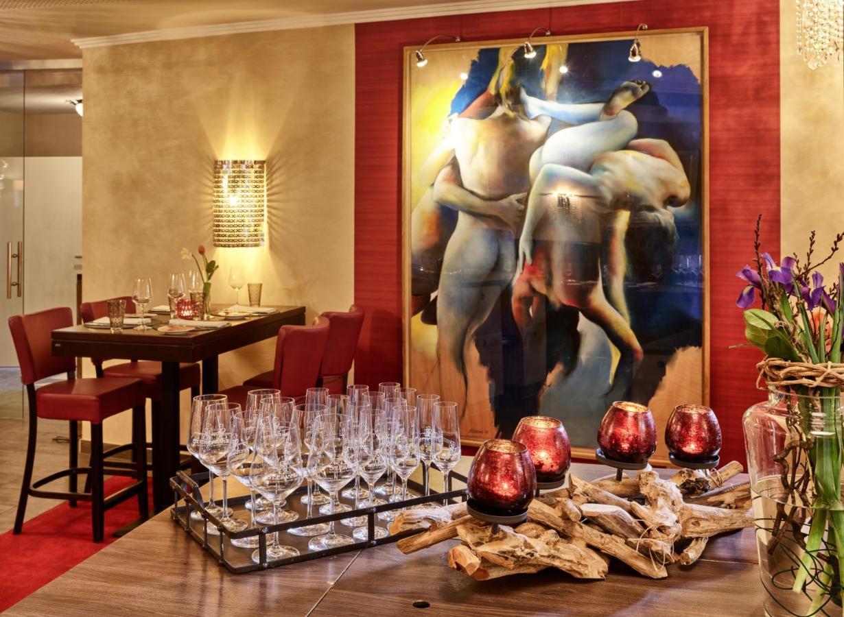 Hotel Erasmus - Mein Genuss- Und Wellnesshotel Trassem Esterno foto