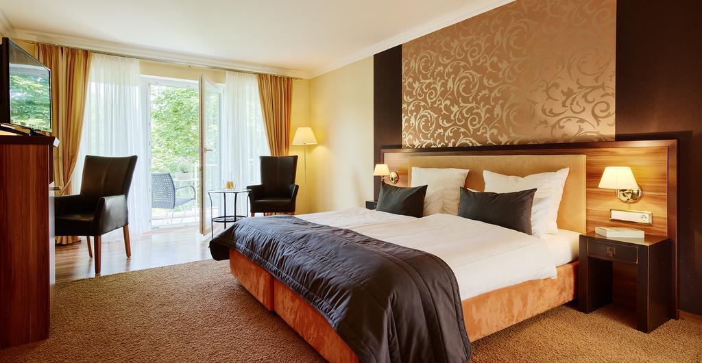 Hotel Erasmus - Mein Genuss- Und Wellnesshotel Trassem Esterno foto
