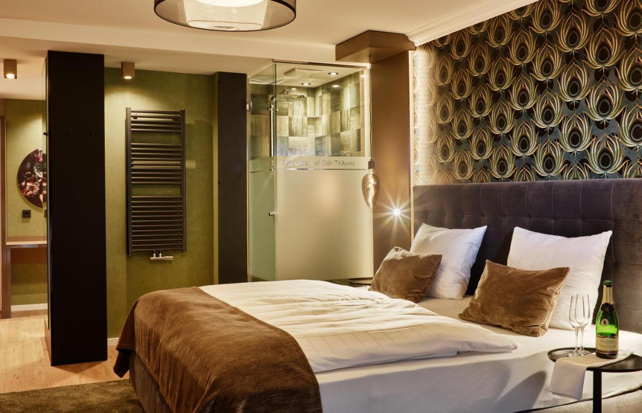 Hotel Erasmus - Mein Genuss- Und Wellnesshotel Trassem Esterno foto